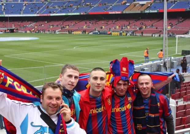 fan at the camp nou